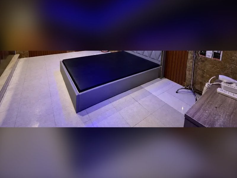 하노이 불건마 문 마사지 룸 내부